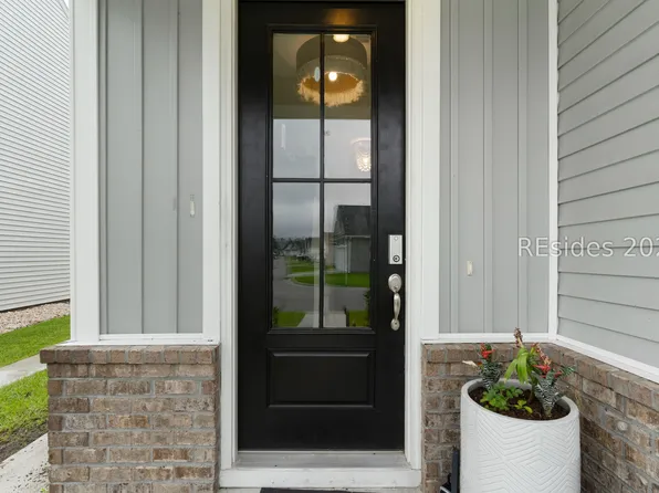 54 Garden Row Dr N, Hardeeville, SC 29927