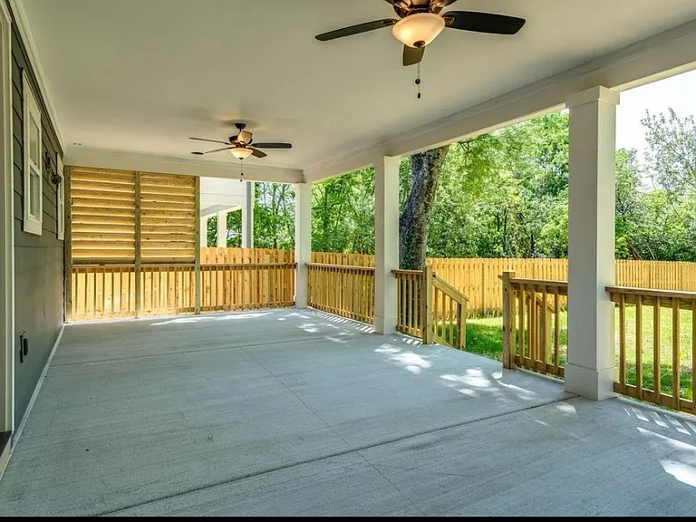 1700 Sherwood Ln #B — Photo 19