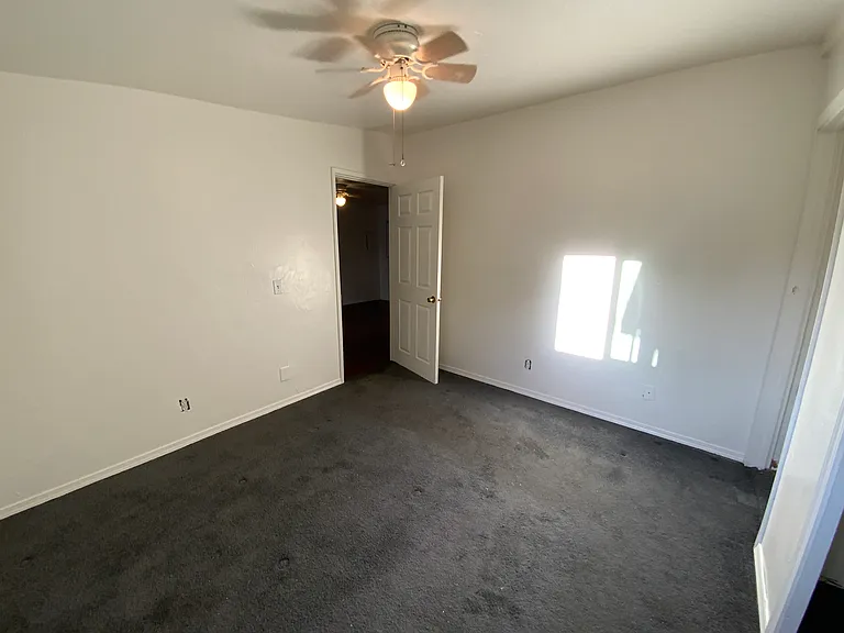 1754-56 Greenfield Ct #1756 — Photo 4