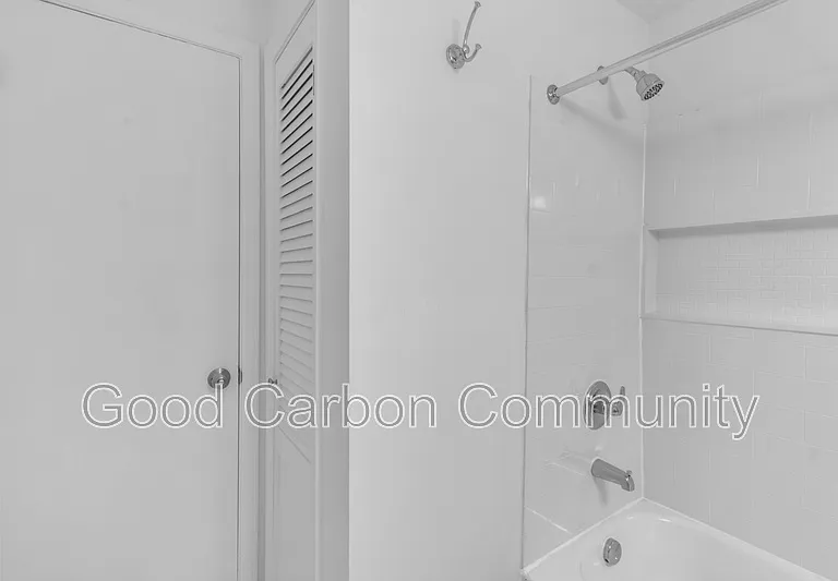211 Summer St #4 — Photo 8