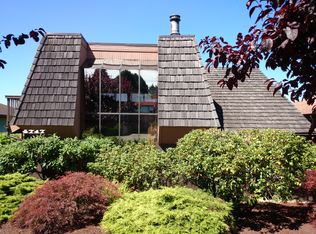 4717 46th Ave SW, Seattle, WA 98116