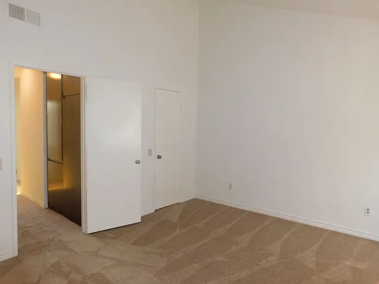 KIN4821 — Photo 20