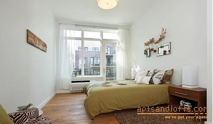 Rented by aptsandlofts.com | media 28