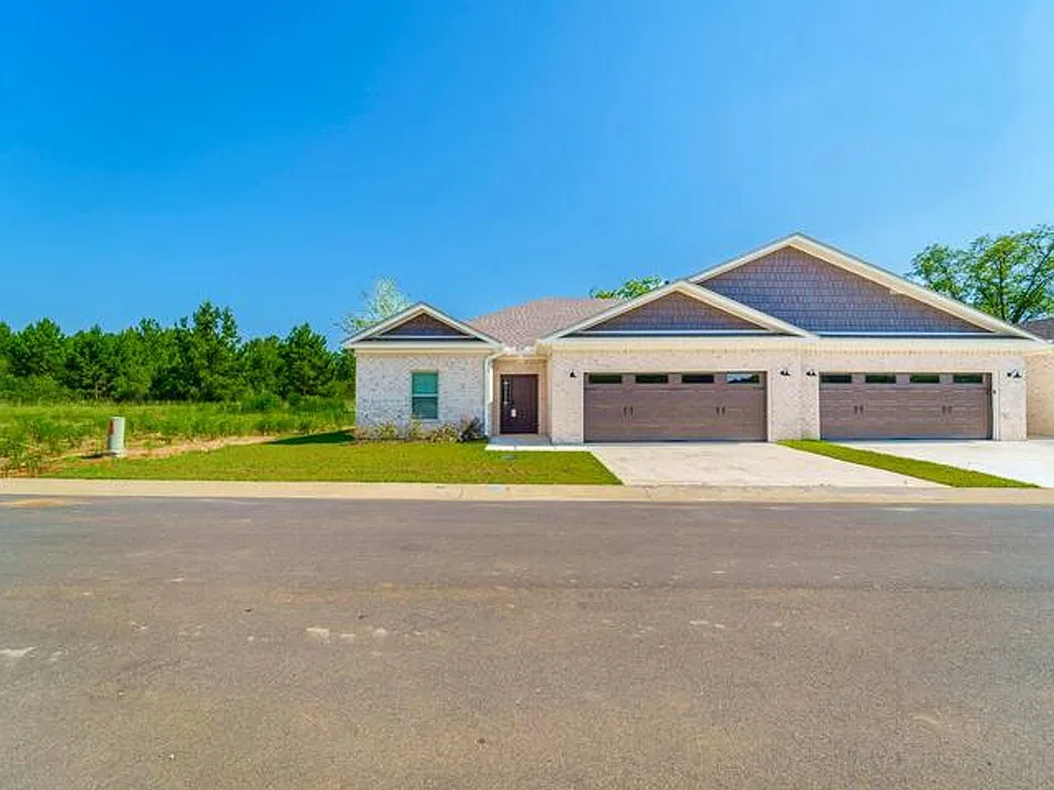 102 Jennie Dr