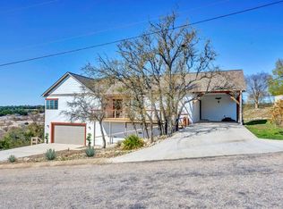 410 Sumack Dr W, Kerrville, TX 78028