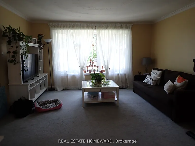 56 Perivale Cres #FRONT — Photo 16