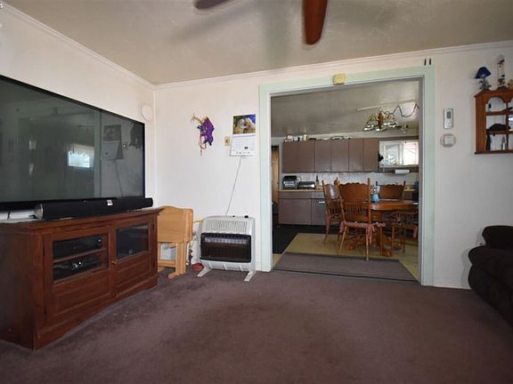 3rd image of 240 N Tibbles Dr