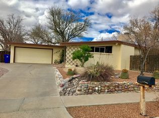 1555 Camino Del Rex, Las Cruces, NM 88001