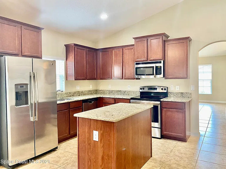 760 Fiddleleaf Cir — Photo 8