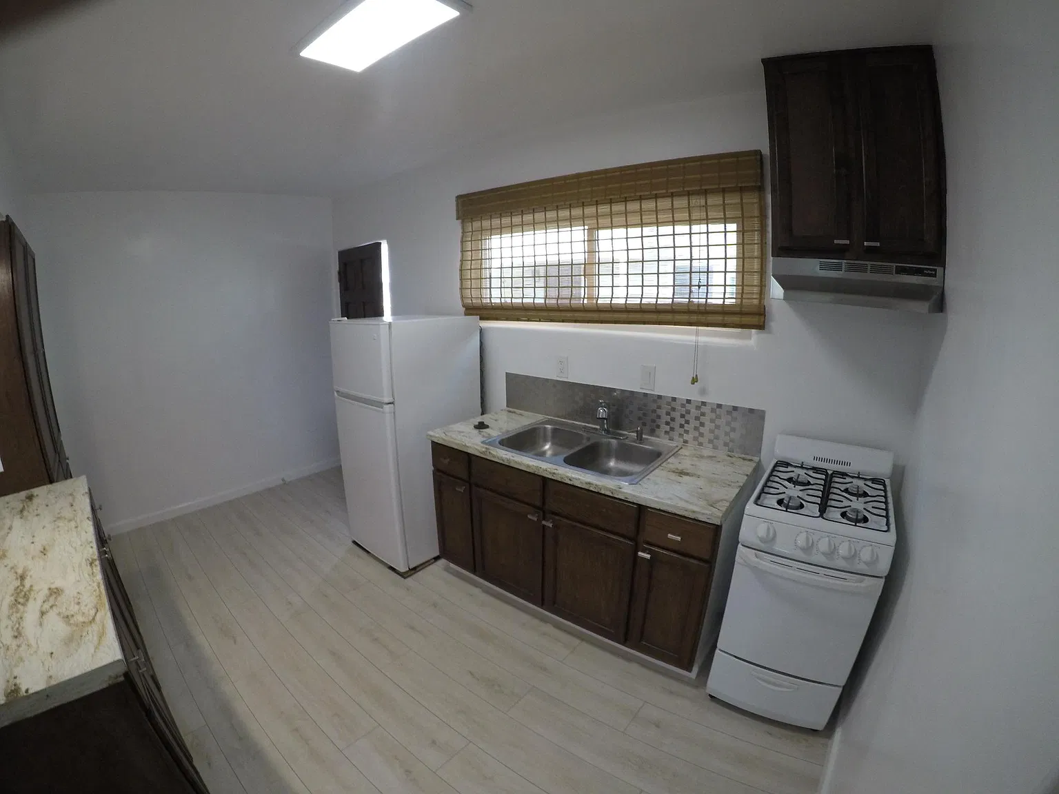 Studio, 450 sqft, $1,950 — Photo 2