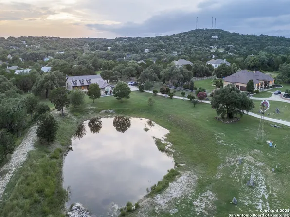 629 Windmill Ranch, Spring Branch, TX 78070