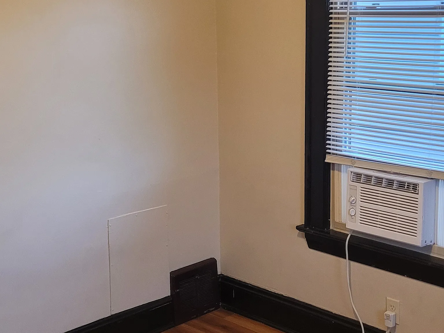 2215 Brown Rd — Photo 4