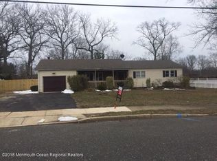 9 Trenton St, Jackson, NJ 08527