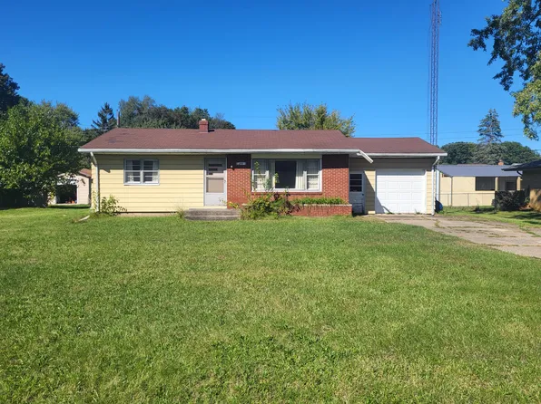 209 Kublick Dr, Benton Harbor, MI 49022
