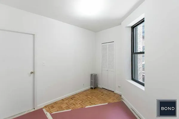 Rented by Bond New York | media 51