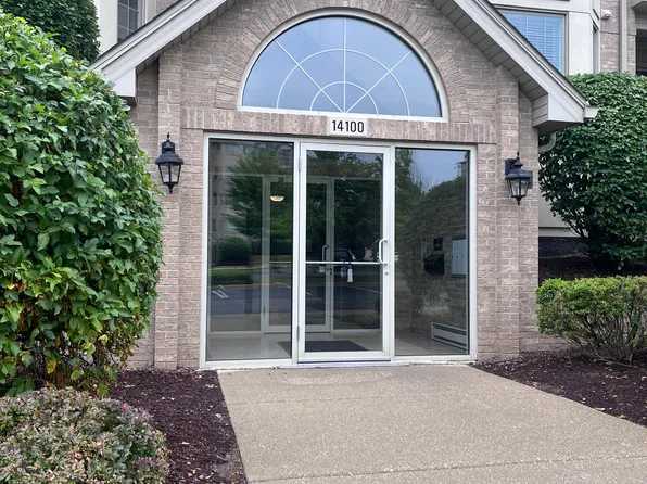 14100 Sheffield Dr, Homer Glen, IL