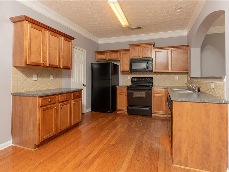 3513 Brycewood Dr — Photo 3