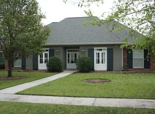 202 Choctaw Dr, Houma, LA 70360