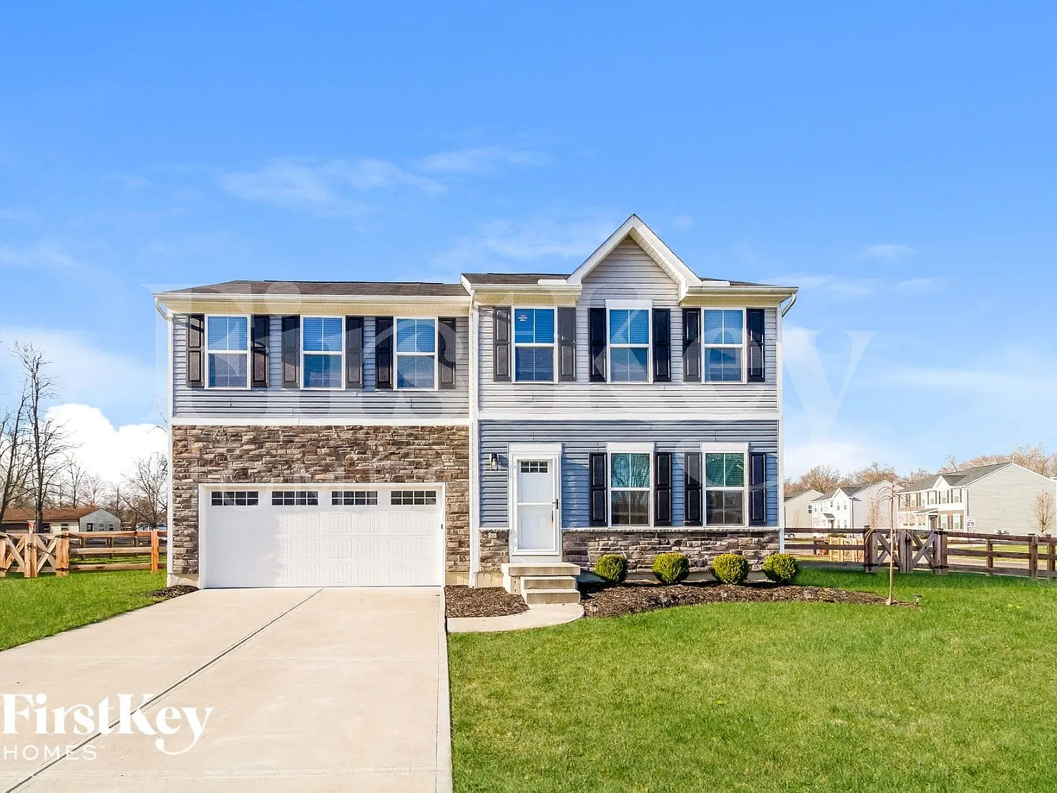 4 bed, 2.5 bath, 1920 sqft, $2,765 — Photo 1
