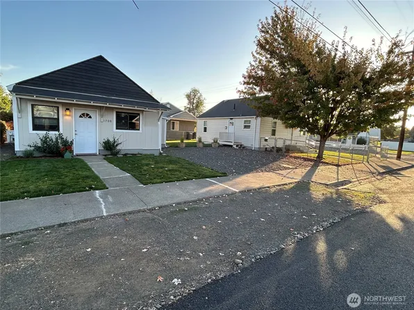 1704 & 1708 Walla Walla Avenue, Walla Walla, WA 99362