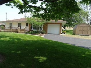 515 Sunset Dr, Clinton, MI 49236