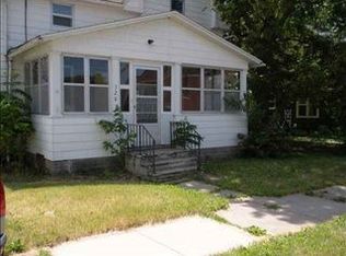 320 Butler Ave, Waterloo, IA 50703