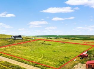 Lambert St, Williston, ND 58801