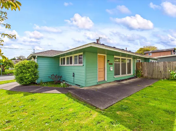 707 W Carson St, Eureka, CA 95501