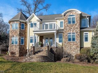 3 Cory Ct, Mountainside, NJ 07092