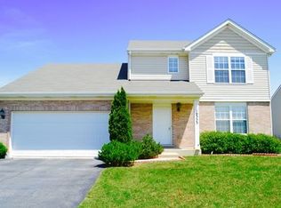 16353 Zausa Dr, Crest Hill, IL 60403