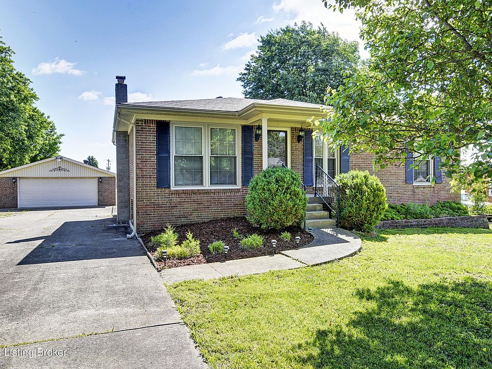 1st image of 210 Ellis Ln