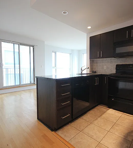 200 Besserer St #912 — Photo 7