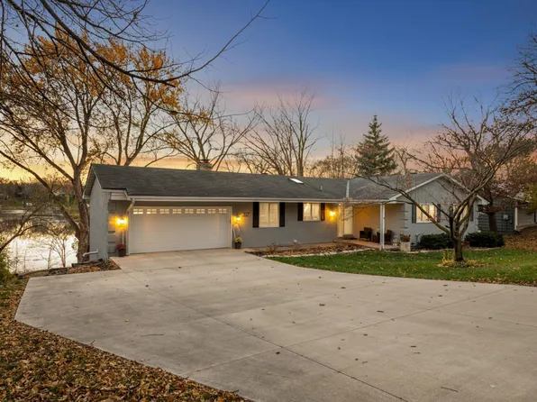 317 Maple Island Rd, Burnsville, MN 55306