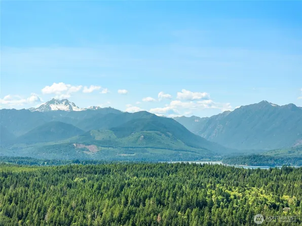 6133 Blue Mountain Lane NW, Seabeck, WA 98380