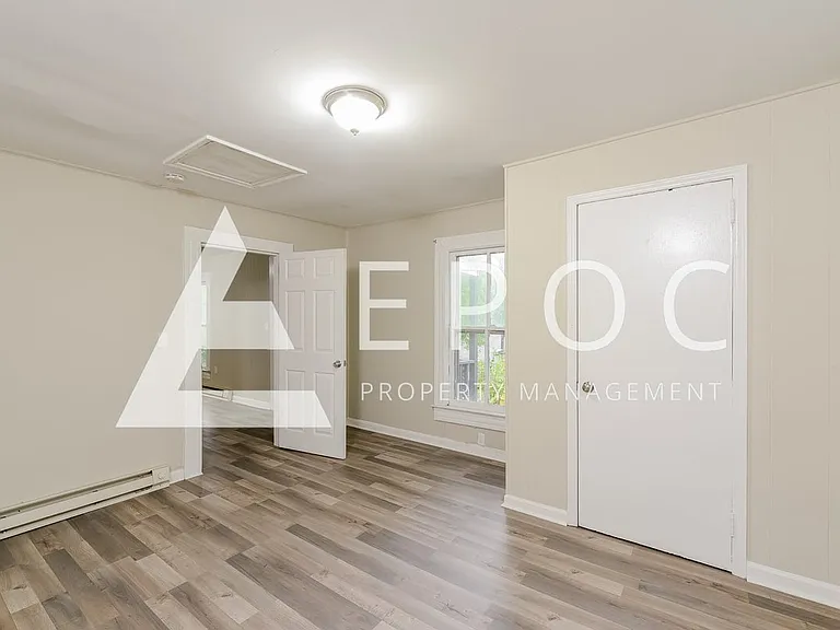 1114 Sharon St — Photo 13