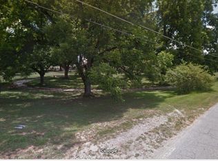 8715 Gullatt Rd, Fairburn, GA 30268