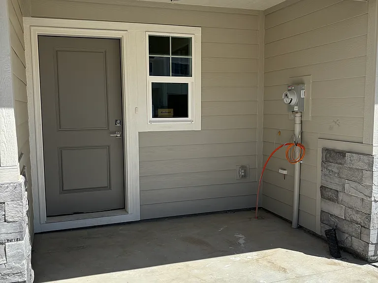 1165 S Powerline Rd #4 — Photo 14