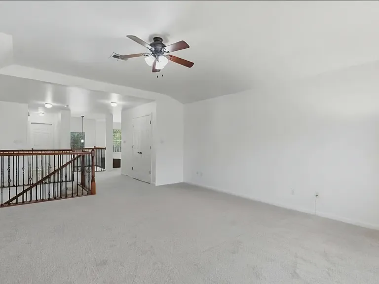 9421 Eagle Knl — Photo 16