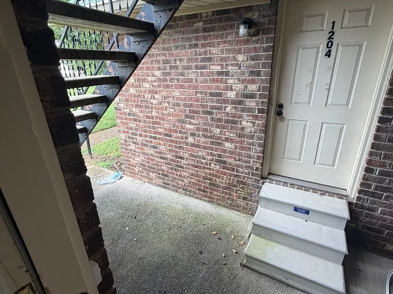 1202 Hamilton Dr — Photo 13