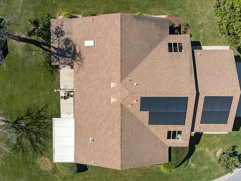 42063 Village 42 — Photo 31