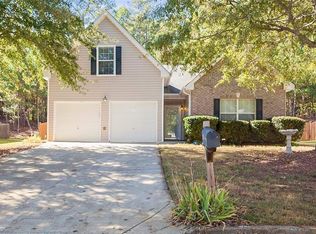 6141 Redtop Loop, Fairburn, GA 30213