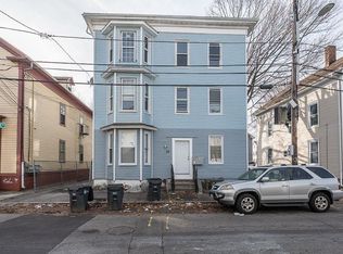 33 Gilmore St, Providence, RI 02907