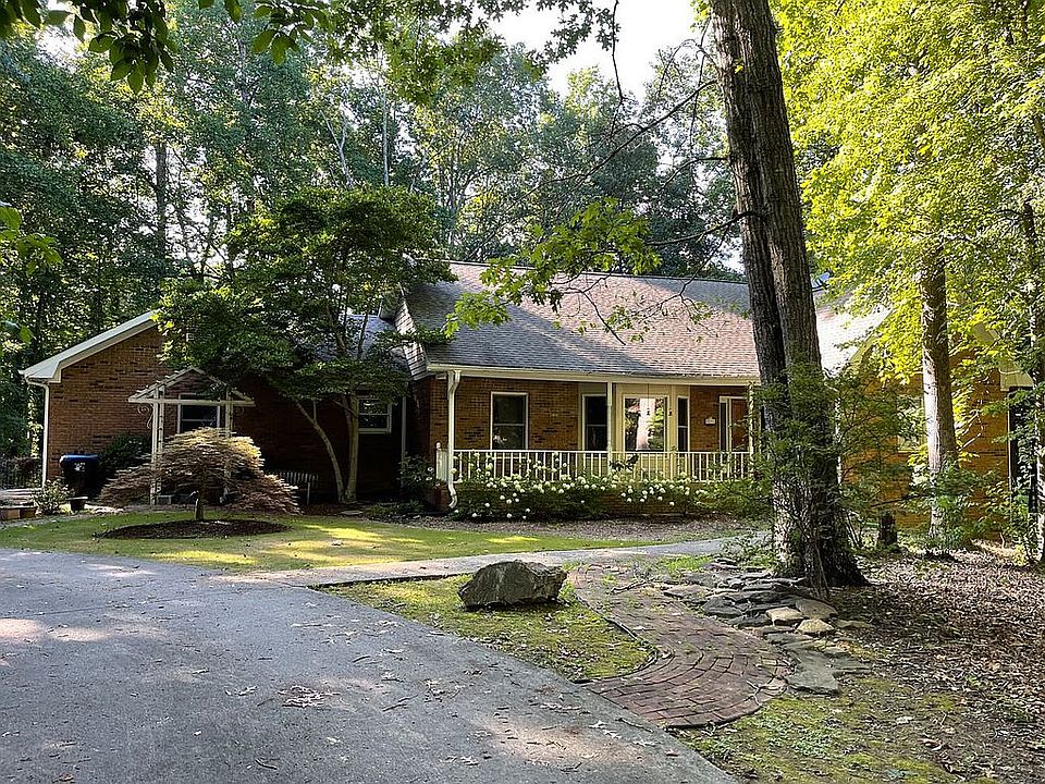 2nd image of 8245 Yale Dr