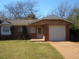 809 Briarlane Rd, Del City, OK 73115