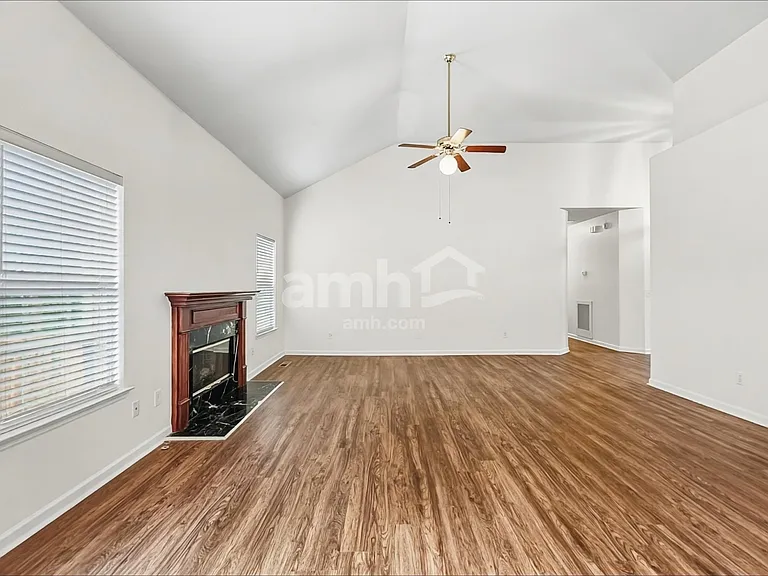 4804 Peninsula Pointe Dr — Photo 6
