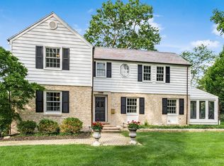 2138 Cheshire Rd, Columbus, OH 43221