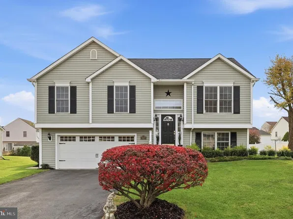 19720 Marigold Dr, Hagerstown, MD 21742