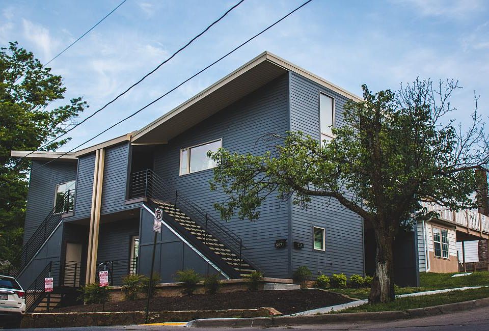 1st image of 887 W Caraway St #319062038