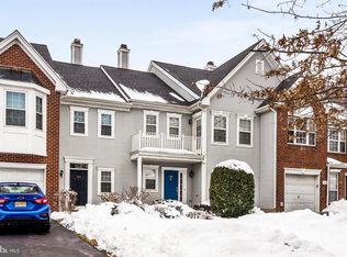 105 Treymore Ct #105, Pennington, NJ 08534