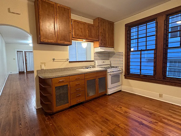 2625 Calhoun St #2627 — Photo 31